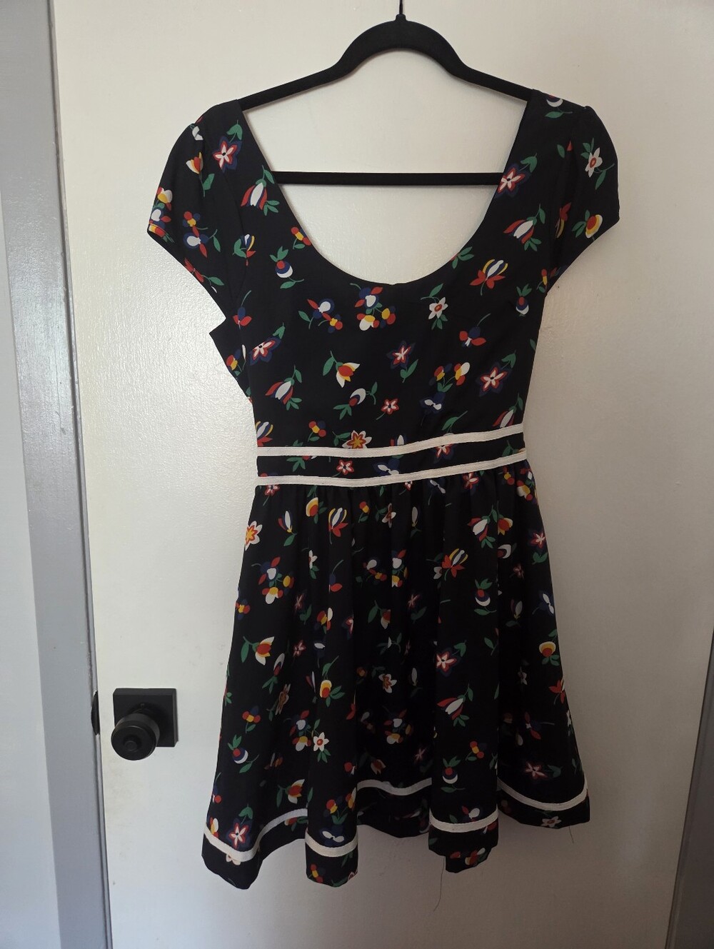 Lucca Couture Black Retro Folk Floral Cutout Back Fit & Flare Mini Dress Size 2